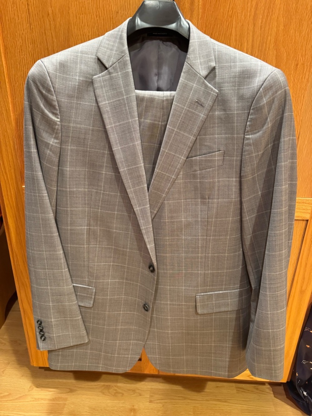 Stafford Light Gray Windowpane Suit Jacket 46 Long | Pants 36W X 32L
